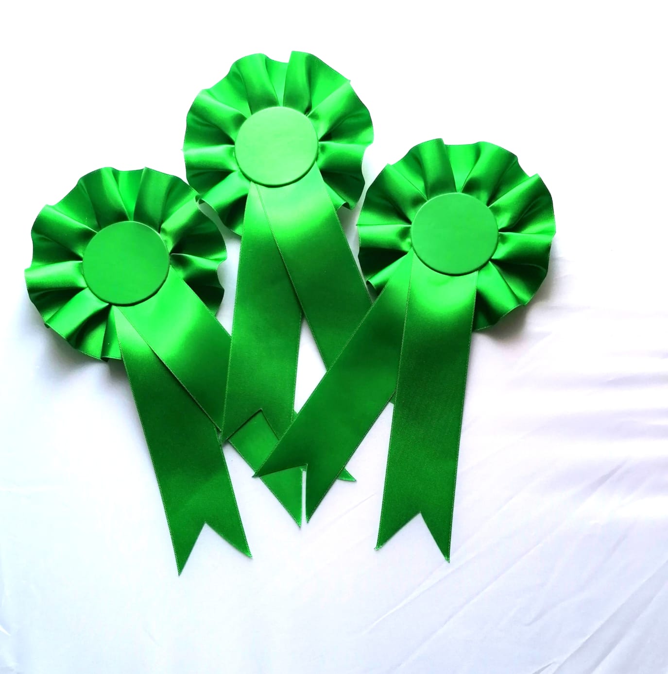 10 X Green Rosettes